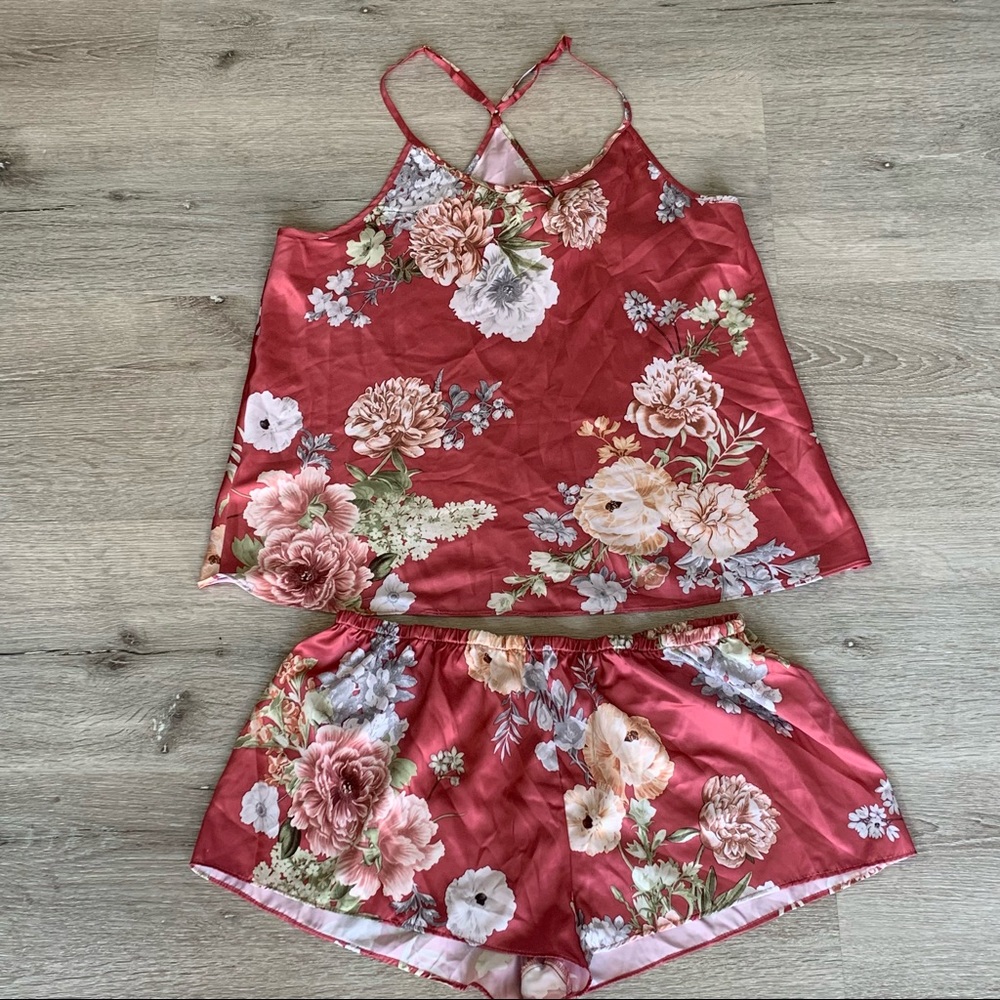 Flora Nikrooz 2 PC Pajamas Racer Back Top EUC